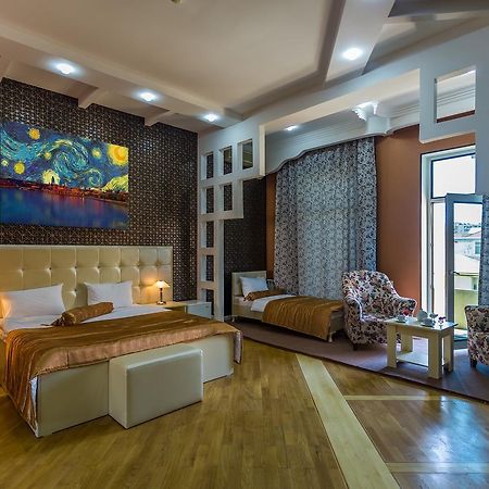 Vania Hotel Bakoe Buitenkant foto
